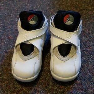 Jordan Retro 8s